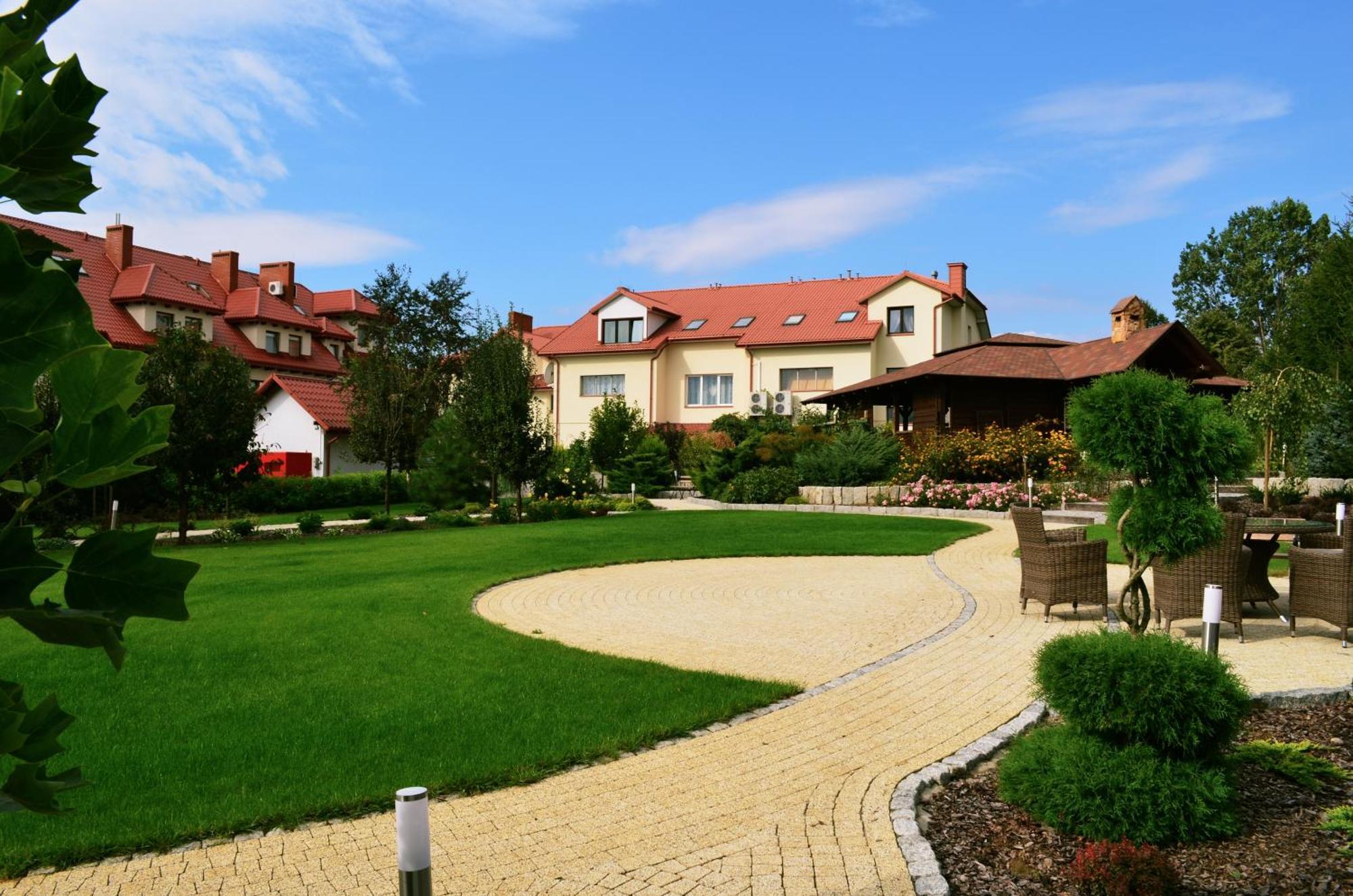 Hotel Panorama Ostrowiec Swietokrzyski Exterior photo