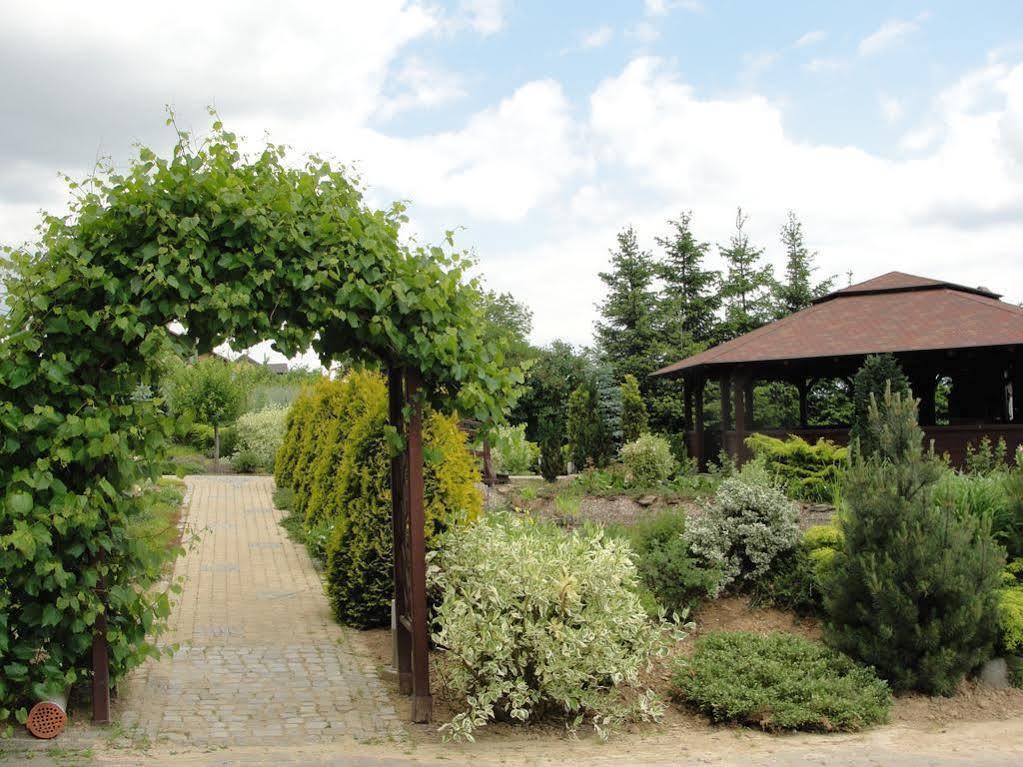 Hotel Panorama Ostrowiec Swietokrzyski Exterior photo